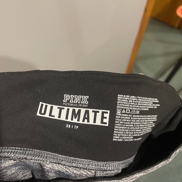 Victoria's Secret PINK Ultimate Get Mesh Leggings - Picture 2 of 2